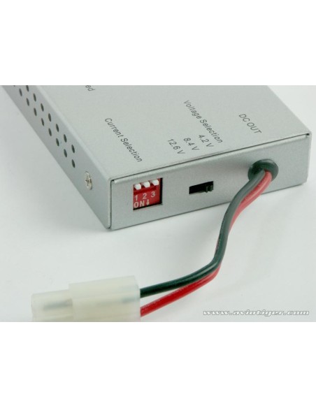 CHARGEUR LI-PO 3.7/7.4/11.1V