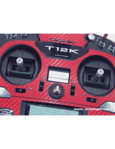 STICKER T12K ROUGE METAL LOOK CARBONE