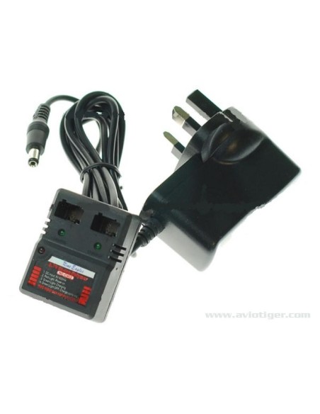 CHARGEUR/ADAPTATEUR UK NE210/227