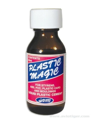 PLASTIC MAGIC