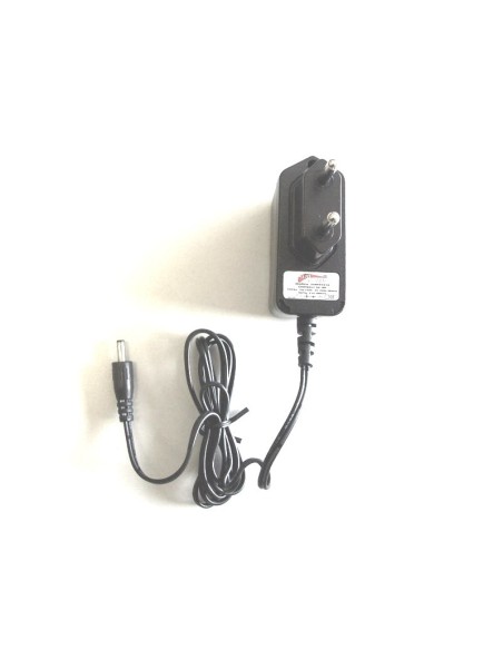 CHARGEUR ALIMENTATION RADIO FUTABA FX36