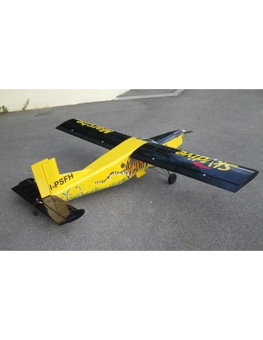 Pilatus PC-6 -90 size EP-GP version Tigre ( Envergure 2,1 metres ) 